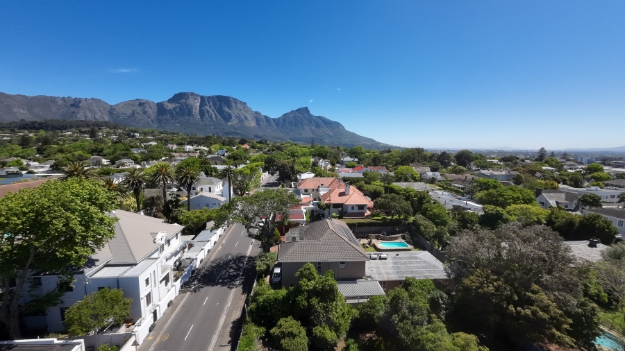 5 Bedroom Property for Sale in Kenilworth Upper Western Cape